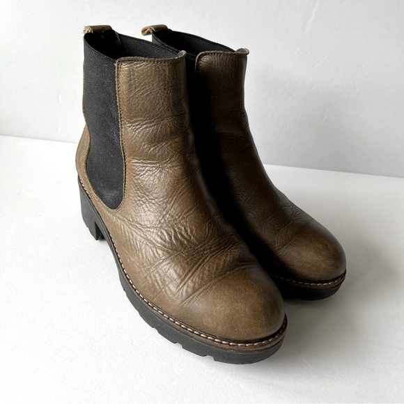 Anthropologie “ Dale” Leather Chelsea Ankle Boots Size 8 - Picture 2 of 14